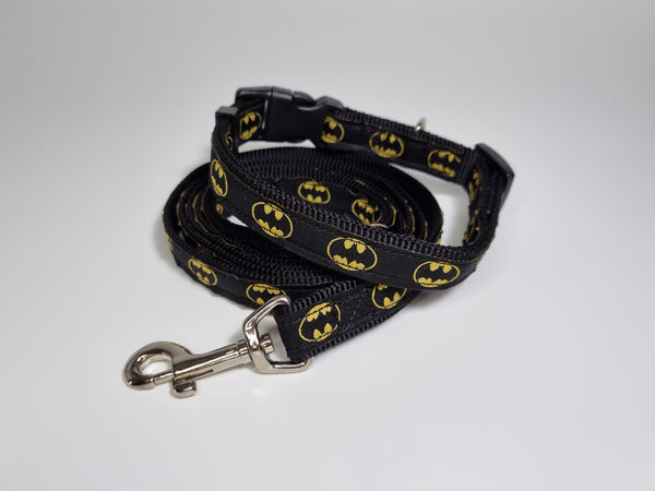 Yellow Bat Superhero Small Lead